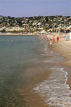 Residence Odalys Les Pins Bleus Juan-les-Pins Exteriör bild