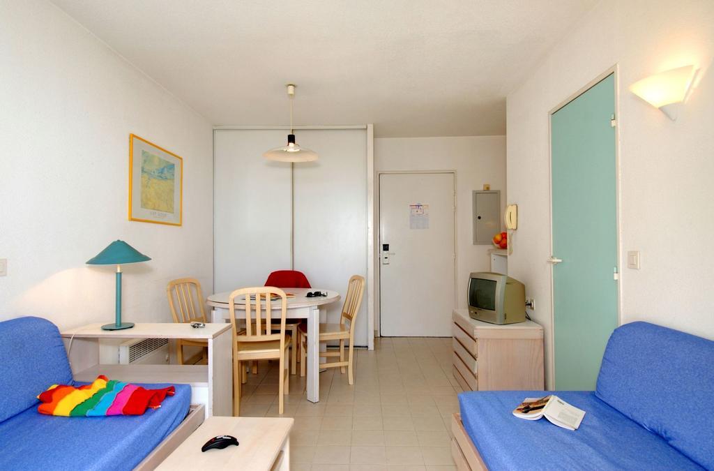 Residence Odalys Les Pins Bleus Juan-les-Pins Exteriör bild