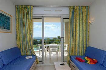 Residence Odalys Les Pins Bleus Juan-les-Pins Exteriör bild
